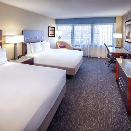 Hotel Doubletree By Hilton Billings Extérieur photo