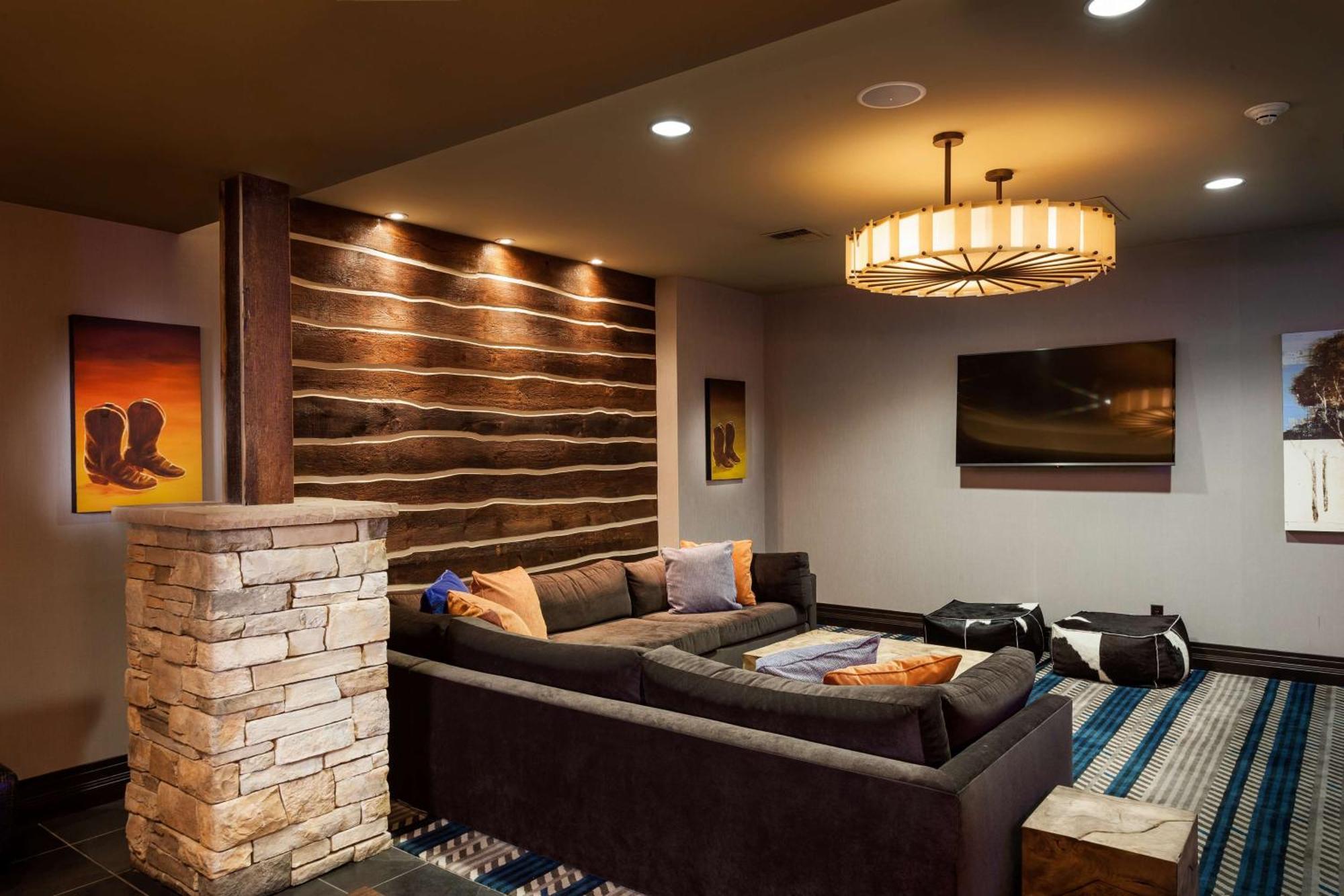 Hotel Doubletree By Hilton 4*