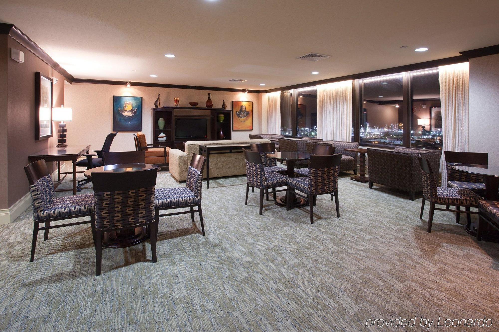 Doubletree By Hilton 4*